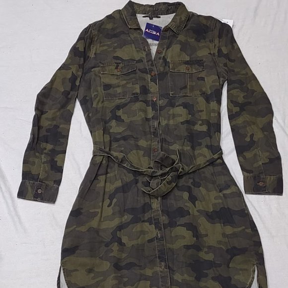 SP BLACK LABEL GREEN CAMOUFLAGE PRINT BUTTON FRONT SHIRT DRESS TIE FRONT, SIZE M - Picture 1 of 11